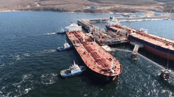 鼎豪配资 趁美国专注关税战, 2.5亿桶石油运往中国, 在为什么做准备?